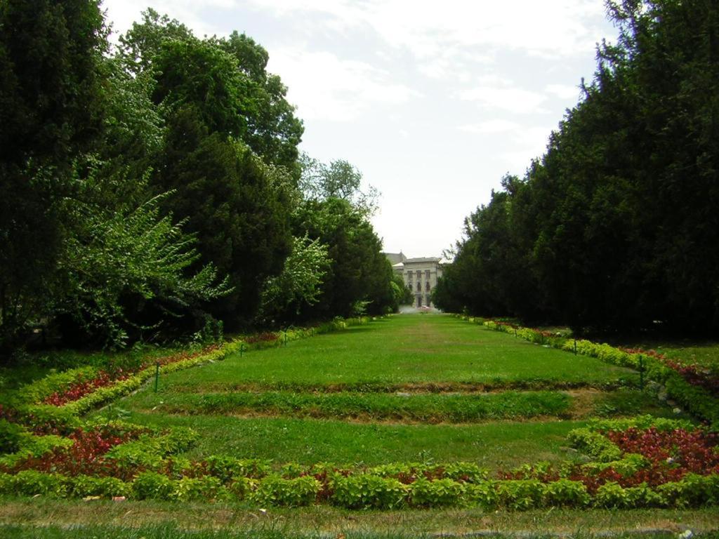 Royal Palace -Center By Ale Bucharest Exterior photo
